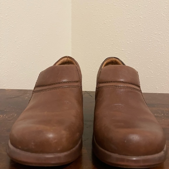 Ariat ATS Womens Brown Leather Clog Slip On Shoes Size 8.5 C 5720117 - Picture 4 of 12